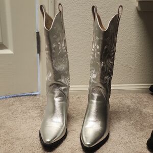 Shimmering Silver Women's Heeled Boots
